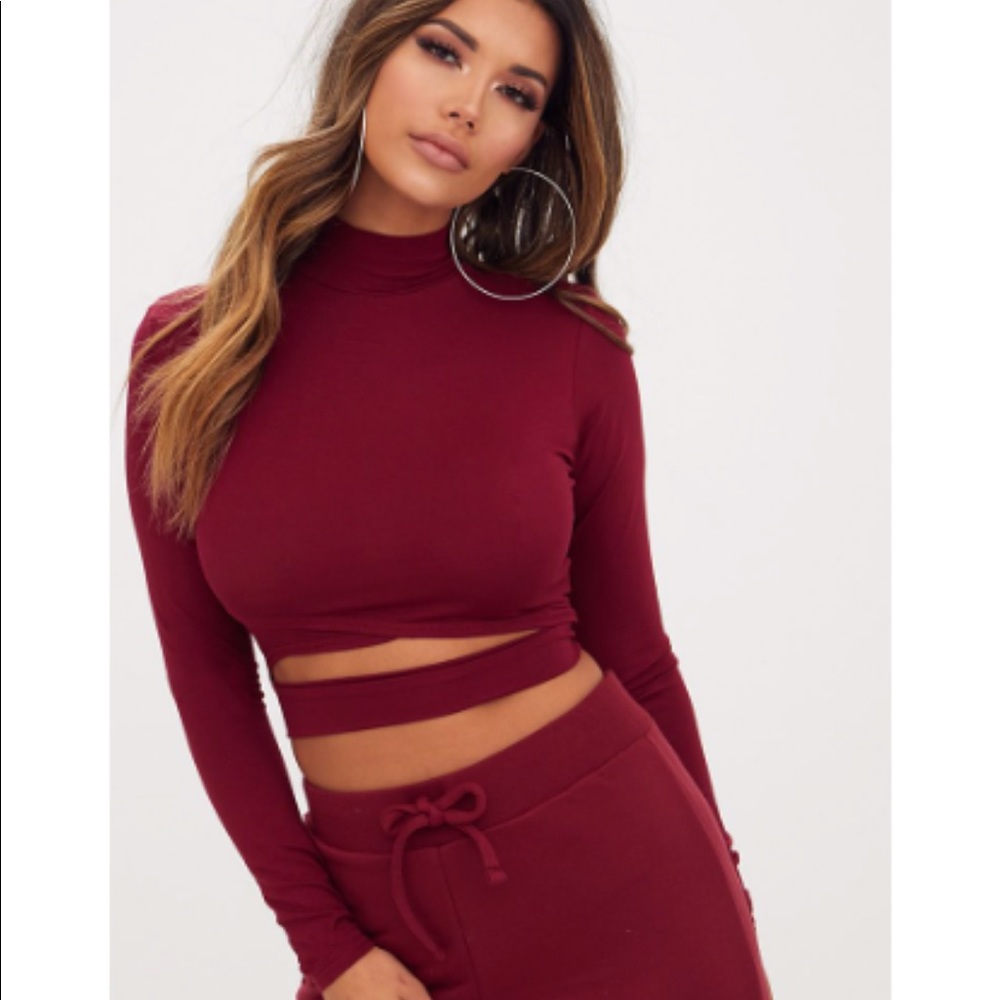 Burgundy Long sleeve Crop Top